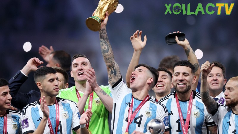 cầu thủ Enzo đã cùng Argentina lên ngôi vô địch World Cup